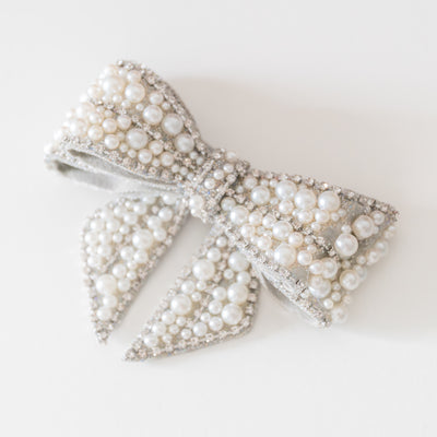 Von Löwenstein shoe accessory pearl bow